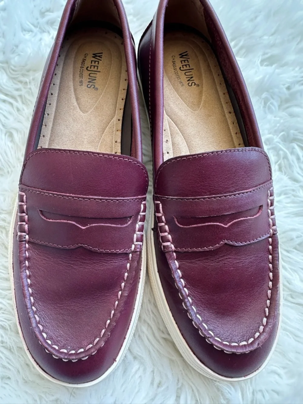 WEEJUNS Burgundy Leather Penny Loafers